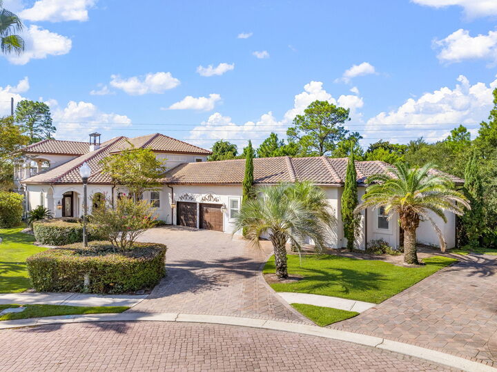 Property Photo:  4702 Seastar Vista  FL 32541 