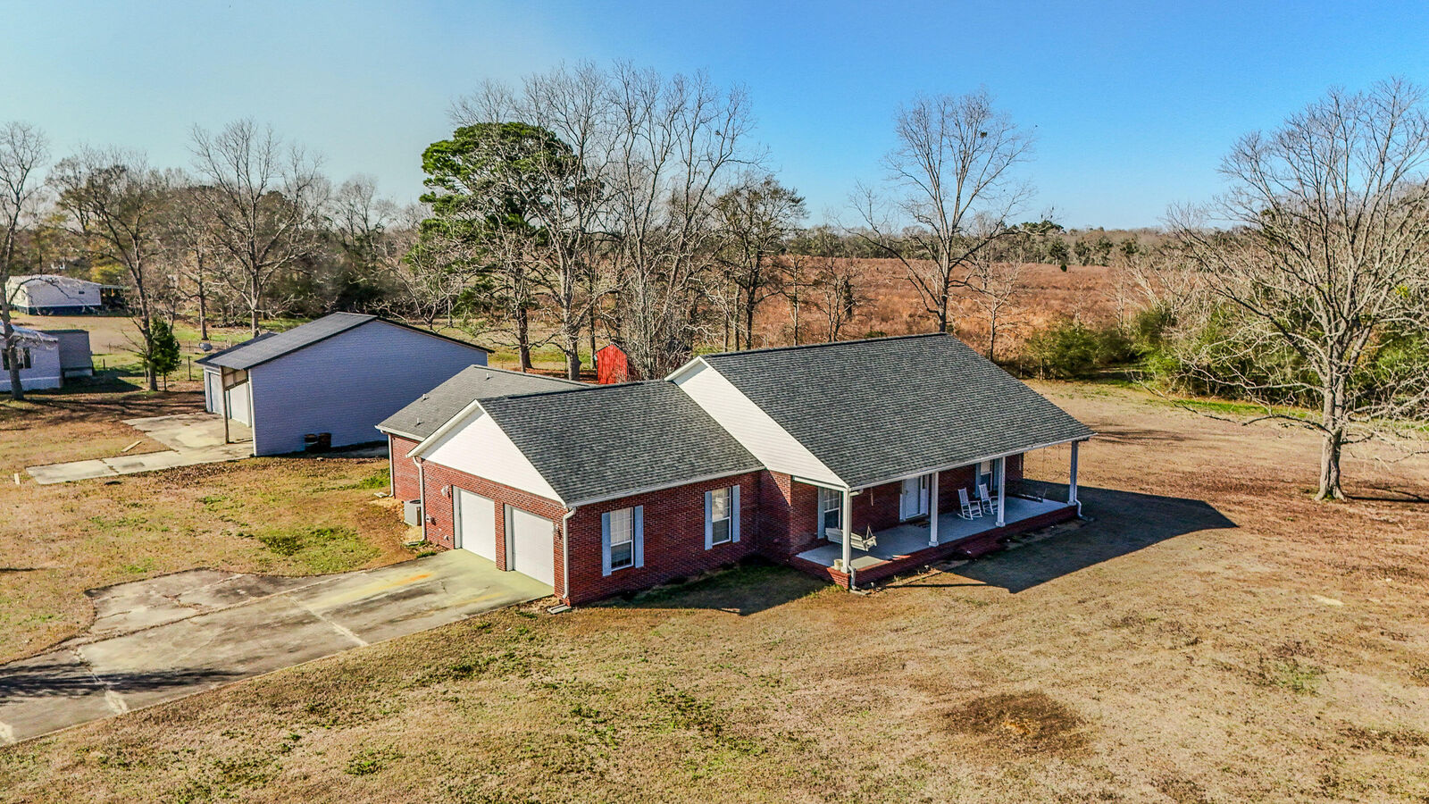 Property Photo:  1333 Parrish Road  AL 36442 