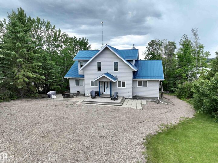 Photo de la propriété:  219 56512 Rng Road 111  AB T0A 2G0 