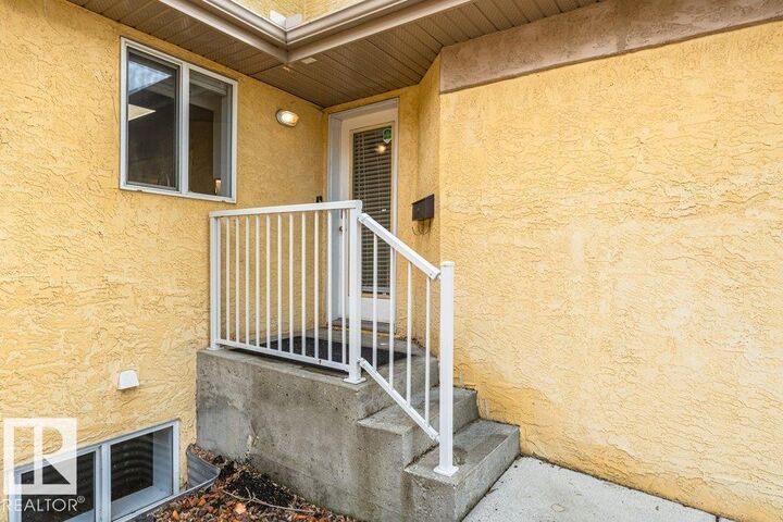 Property Photo: 901 Normandy Drive 15 AB T8A 5V7