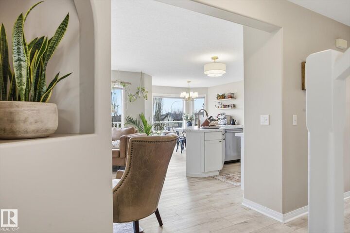 Property Photo:  33 Grayridge Crescent  AB T7Z 2Z3 