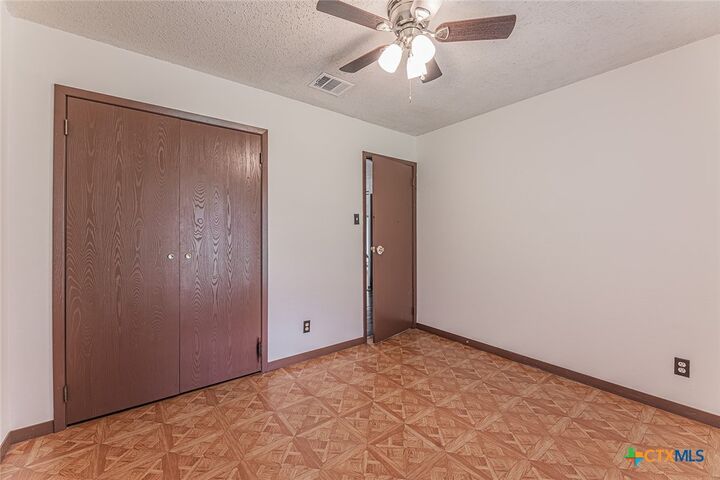 Property Photo: 2001 Stagecoach Trail TX 76502