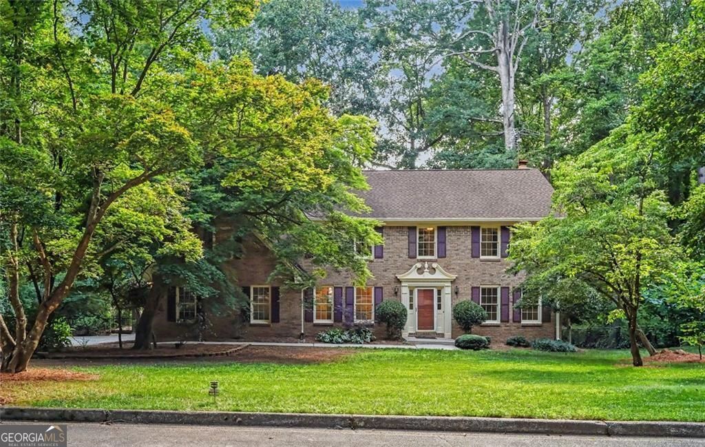 Property Photo:  1903 Colony Oaks Drive  GA 30078 