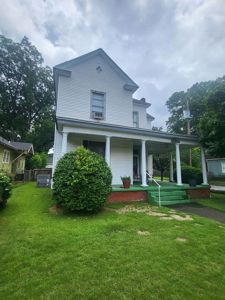 Property Photo: 2900 10th Avenue GA 31904