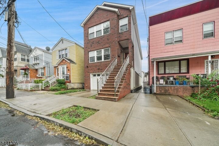 Property Photo:  19 Terhune Ave  NJ 07305 