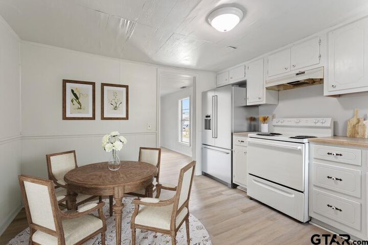 Property Photo: 210 Cooper TX 75771
