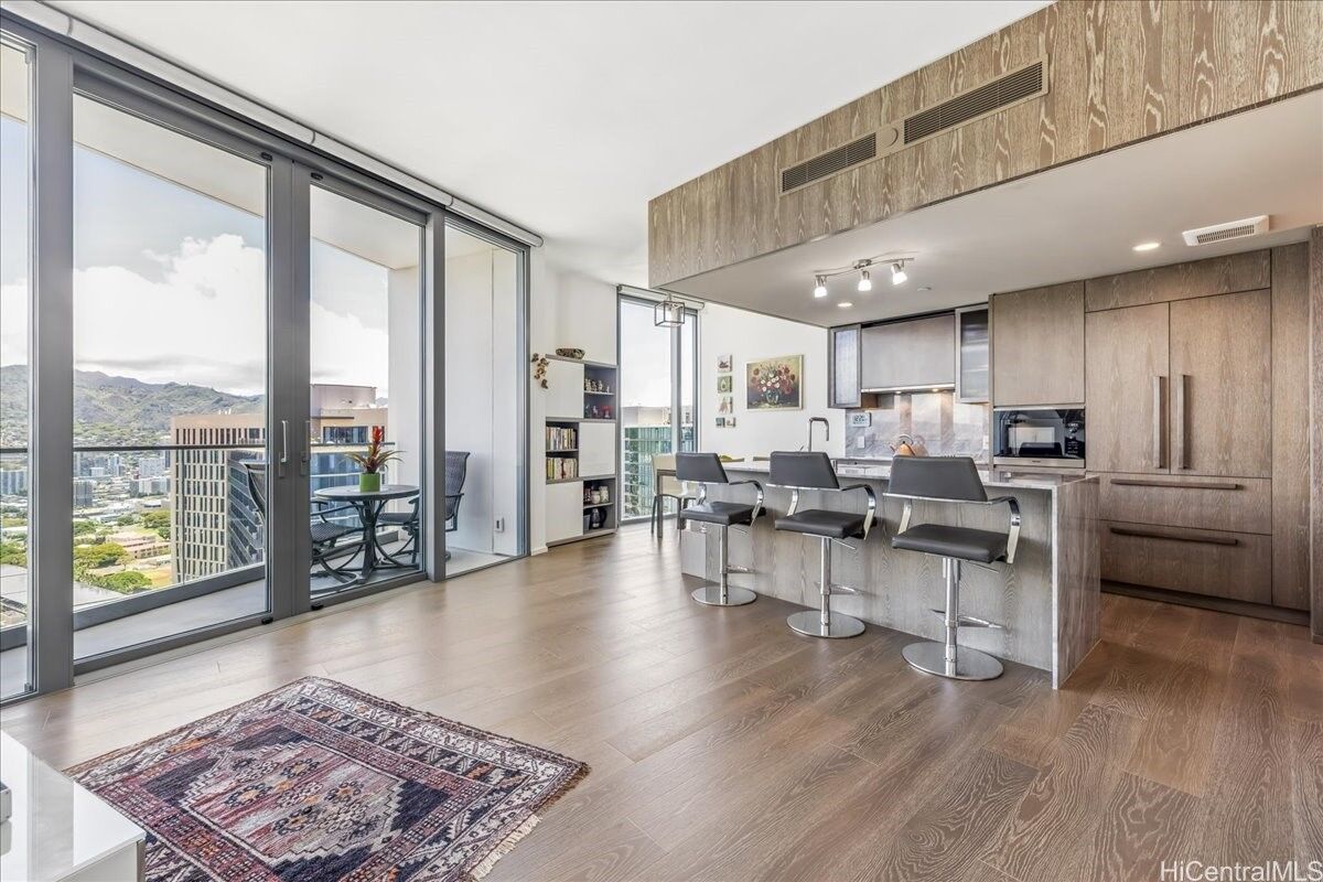 Property Photo:  1000 Auahi Street Gph 4115  HI 96814 