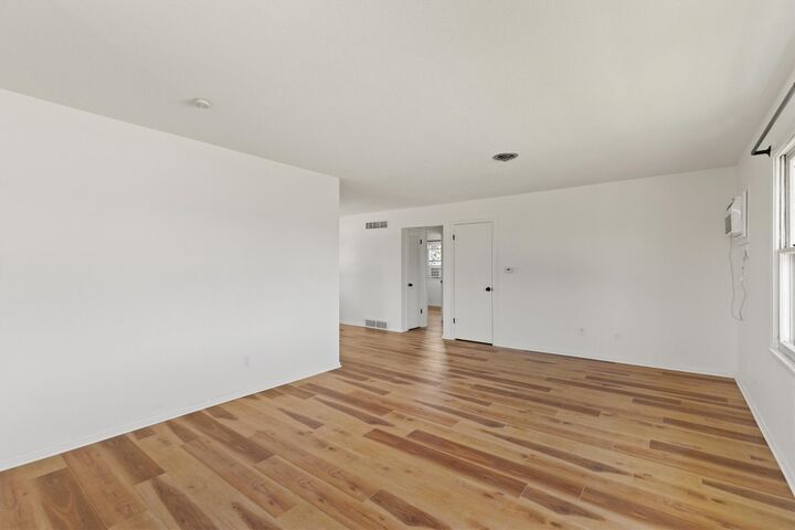 Property Photo:  104 NW Sharmin Drive  IA 50023 