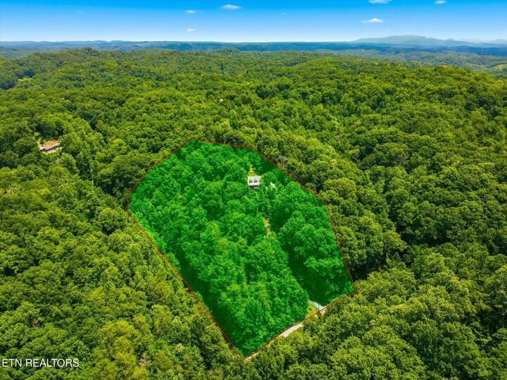 Property Photo: 1134 Deer Trail Way TN 37865