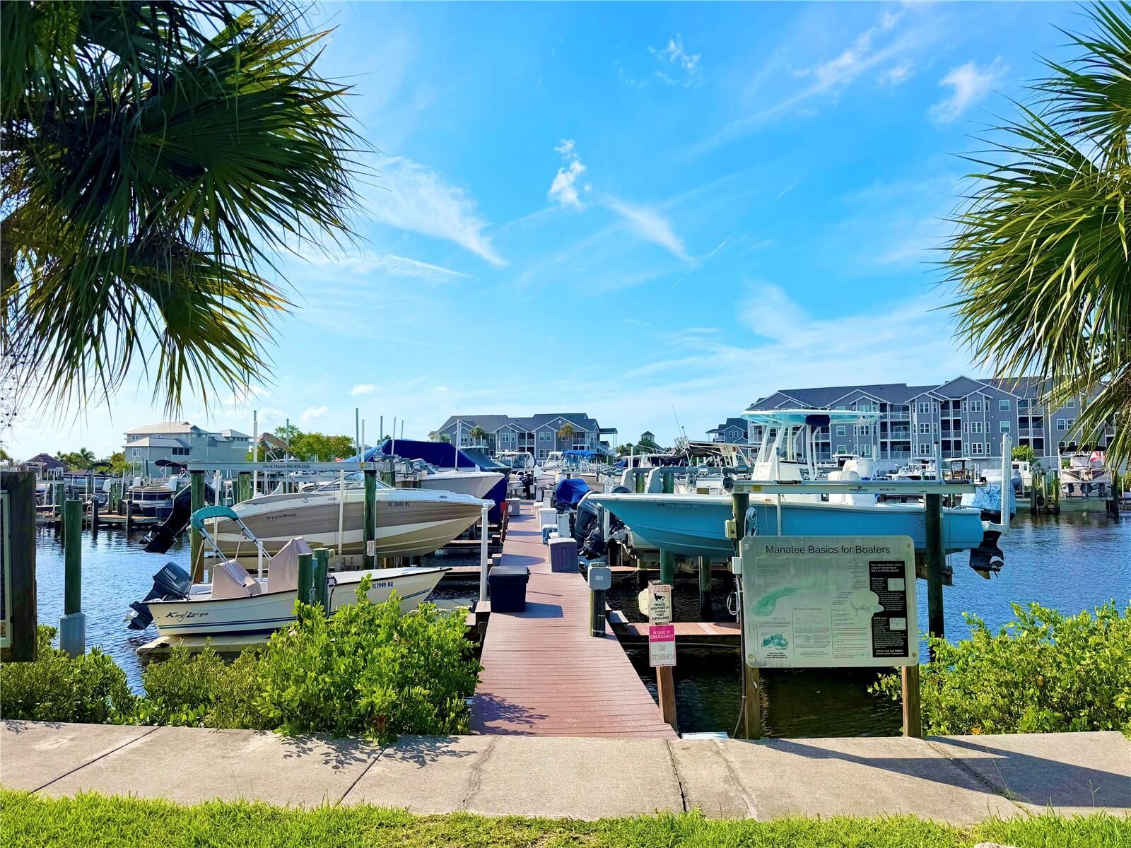 Property Photo:  5577 Sea Forest Drive 19  FL 34652 