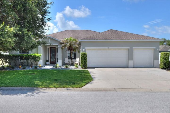 Property Photo: 4015 Tiverton Way FL 33813