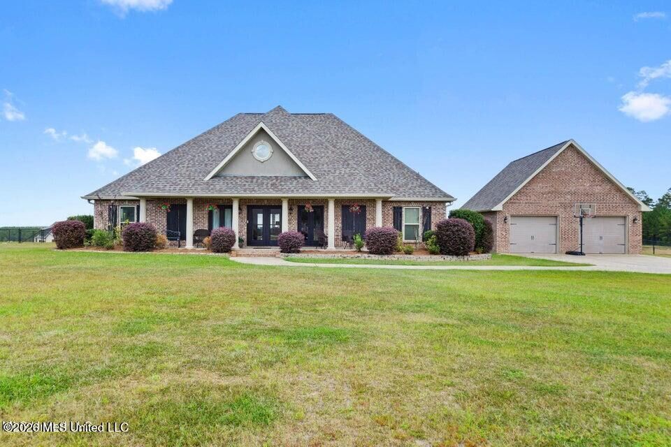 Property Photo: 74 The Hills Drive MS 39426