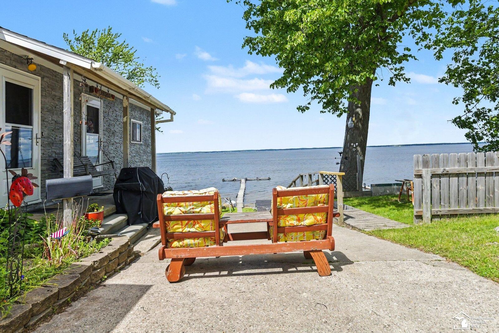 Property Photo:  5358 W Houghton Lake Drive  MI 48629 
