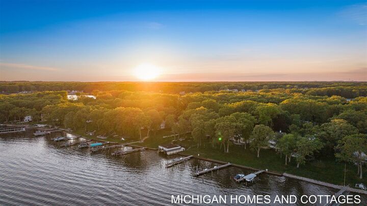 Property Photo: 714 N Shore Drive MI 49424-2737