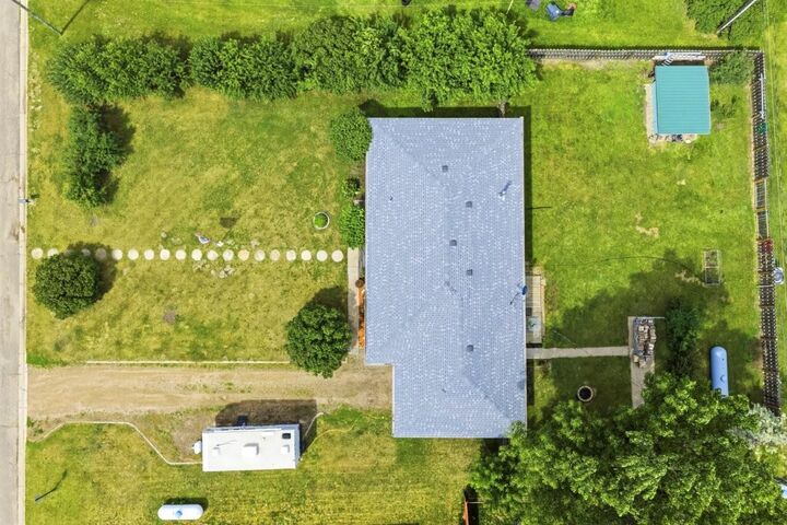 Property Photo:  112 Oakley Dr  ND 58740 