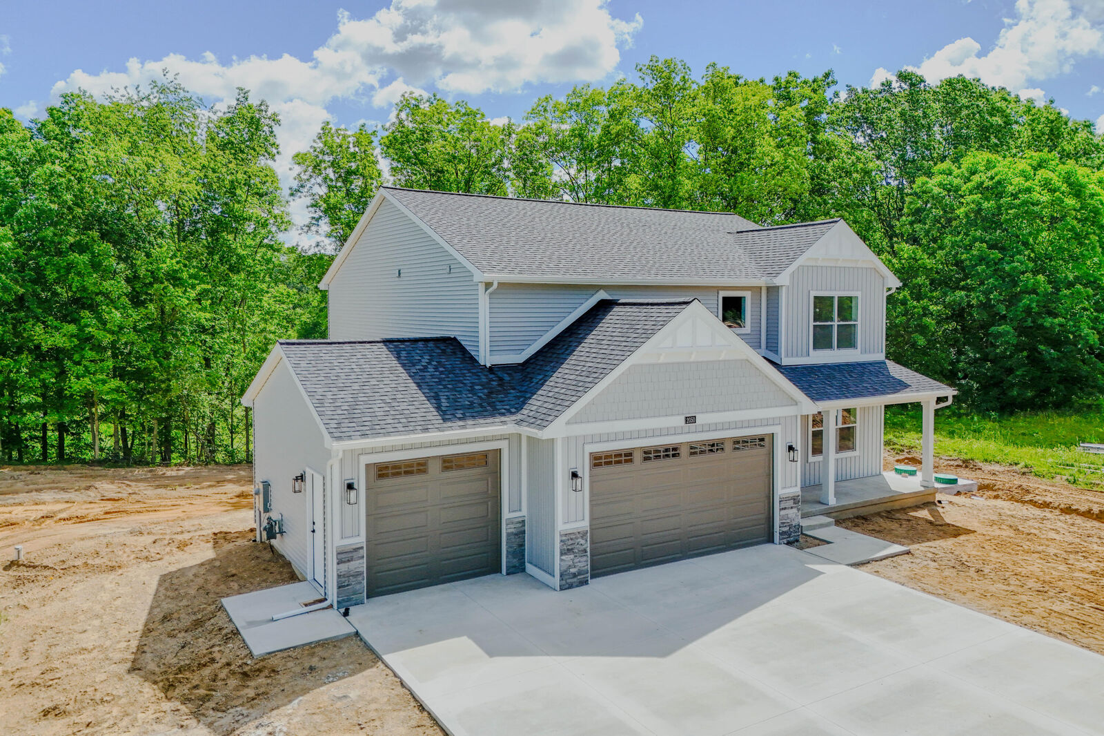 Property Photo: 2050 Dakota Trail MI 49058