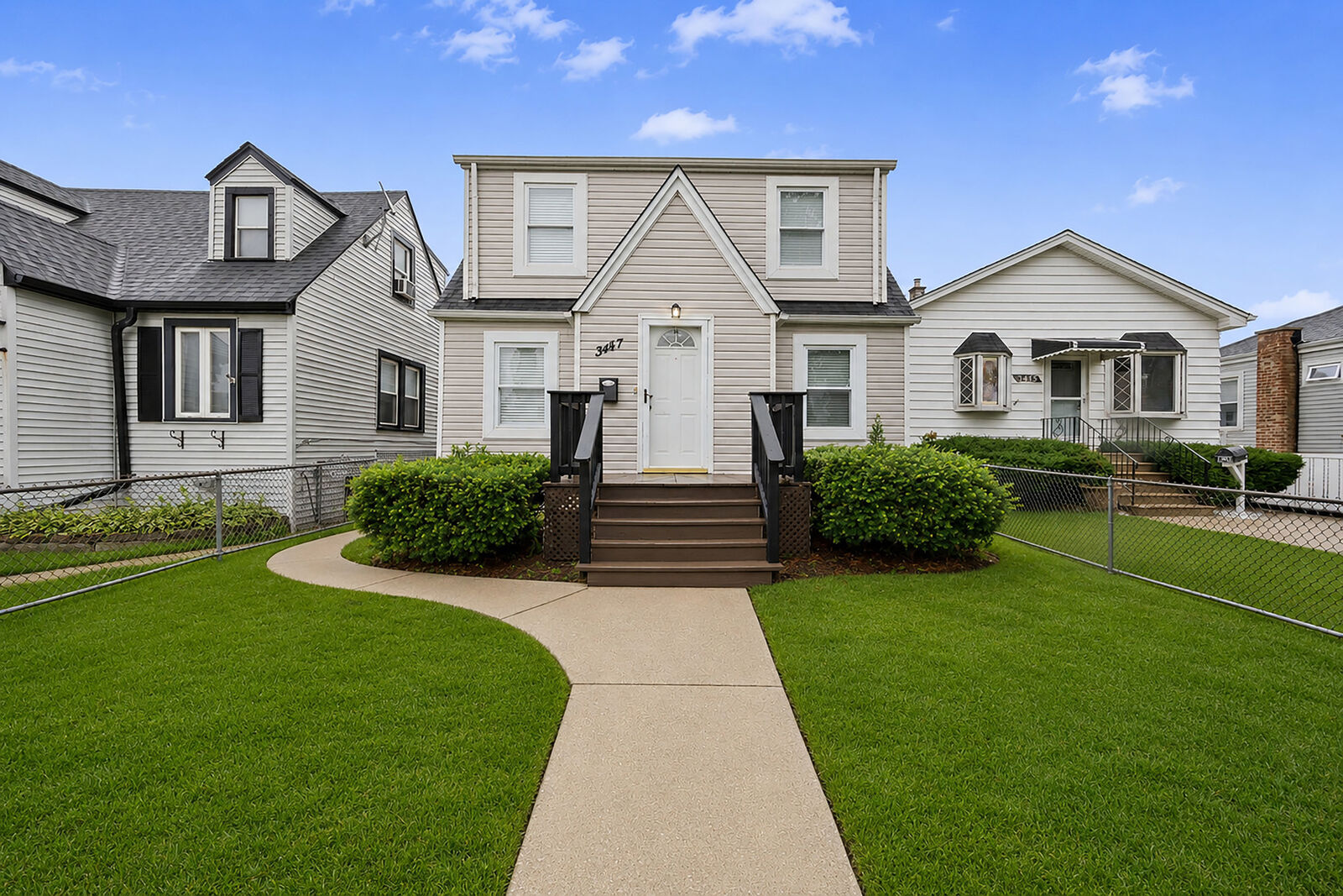 Property Photo:  3447 N Osage Avenue  IL 60634 