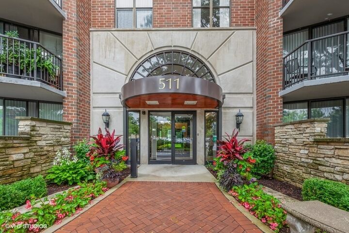 Property Photo:  511 Aurora Avenue 510  IL 60540 
