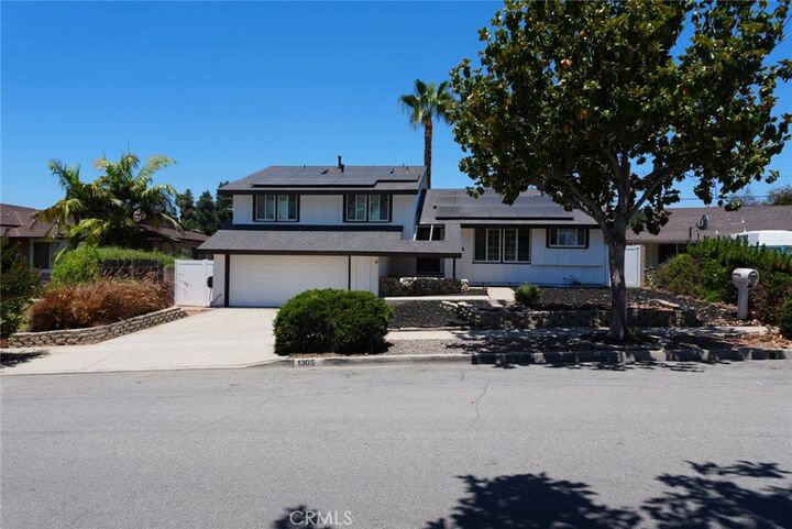 Property Photo:  1305 Wickford  CA 92821 