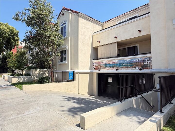 Property Photo: 300 E Providencia 111 CA 91502
