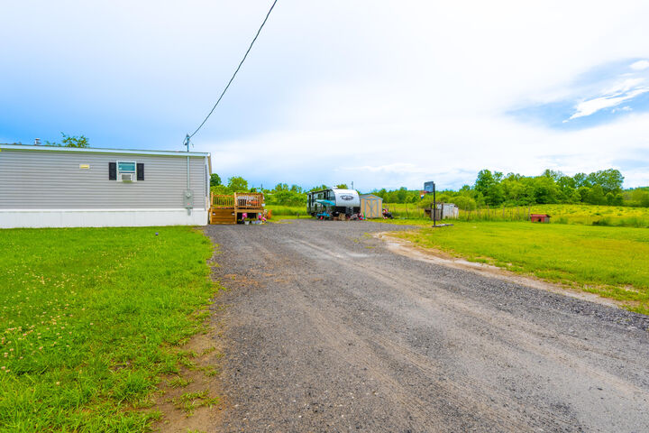 Property Photo: 7 Edward Court ME 04937