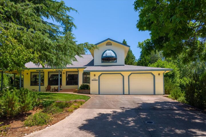 Property Photo:  830 Stella Drive  CA 95247 