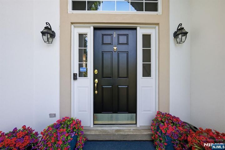 Property Photo:  1 Rock Ledge  NJ 07436 