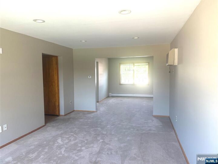 Property Photo: 33 Kossuth Street 1 NJ 07057