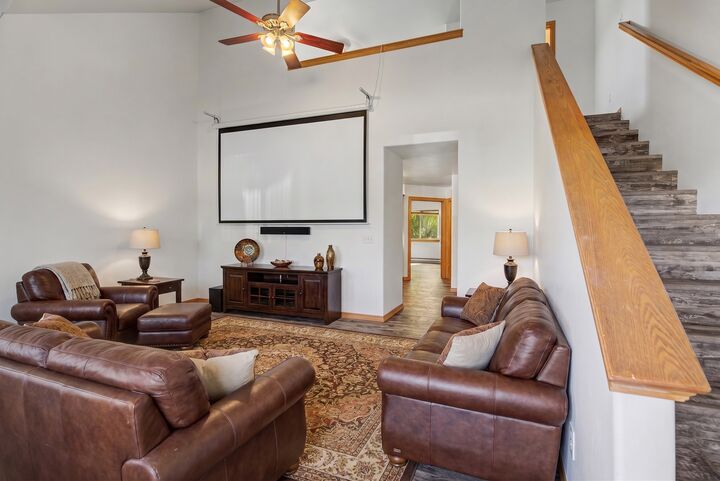 Property Photo:  106 E Clinton Street 1  MT 59635 