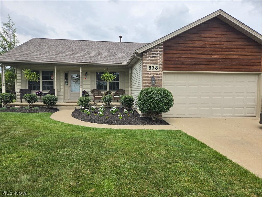 Property Photo:  578 Parkside Reserve Street  OH 44090 