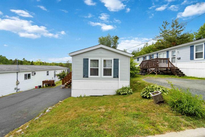 Property Photo: 1217 Susan Drive NS B4E 2N3