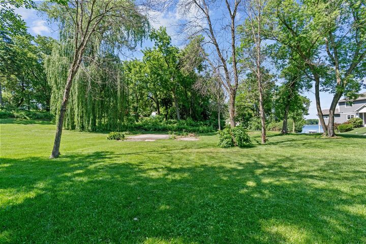Property Photo:  15648 Calmut Avenue NE  MN 55372 