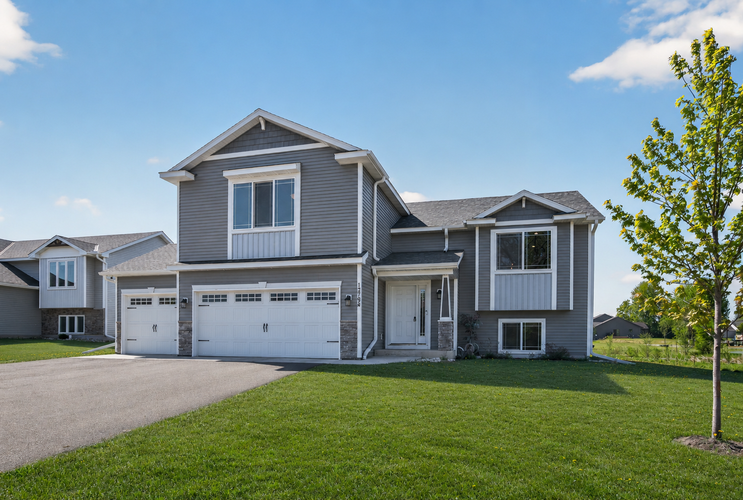 Property Photo:  13794 186th Lane NW  MN 55330 