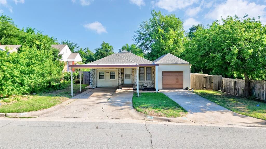 Property Photo: 3129 NW 44th Street OK 73112