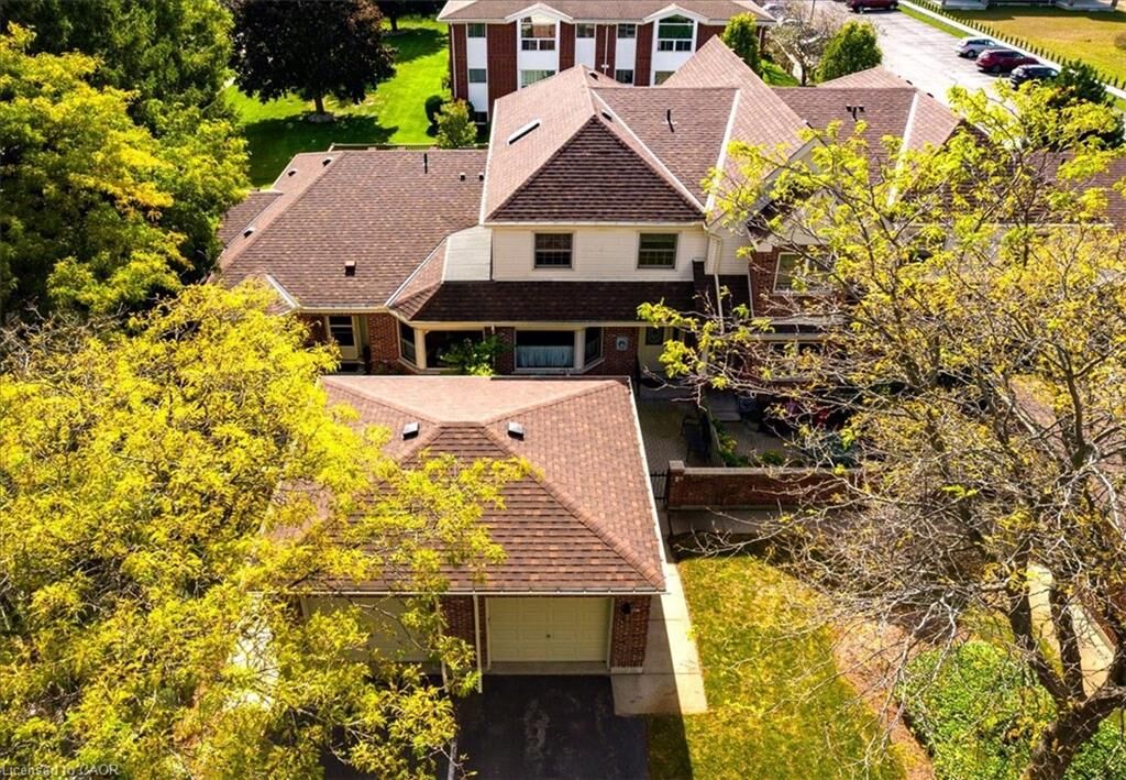 Property Photo: 42 Donly Drive S 2 ON N3Y 5L2