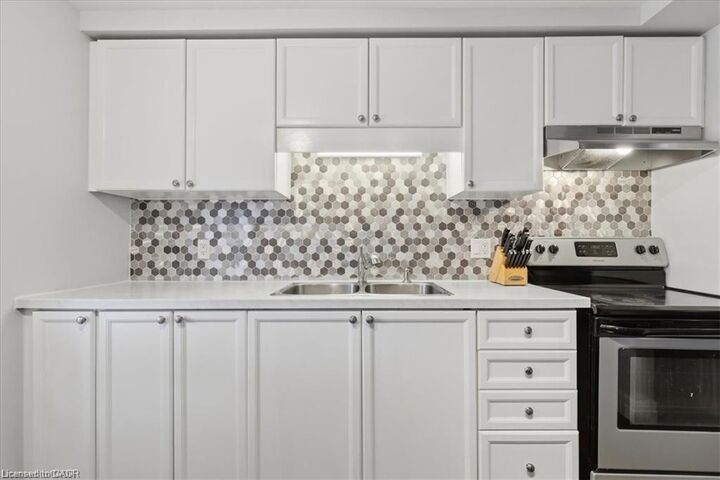 Property Photo: 207 B Auburn Drive ON N2K 3T1