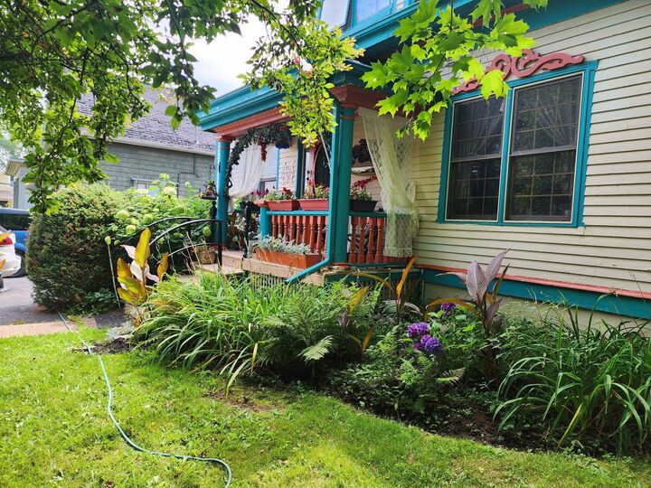 Property Photo: 162 Belmont Street PE C1N 1J9