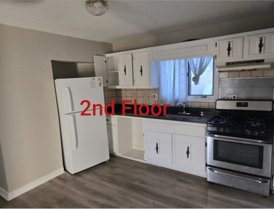 Property Photo: 19 Halford Place 2 MA 01902