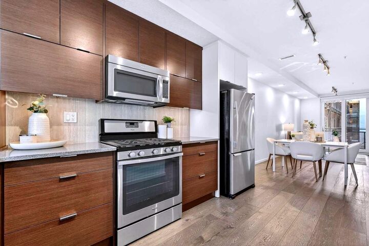Property Photo:  1719 9A Street SW 121  AB T2T 6S3 