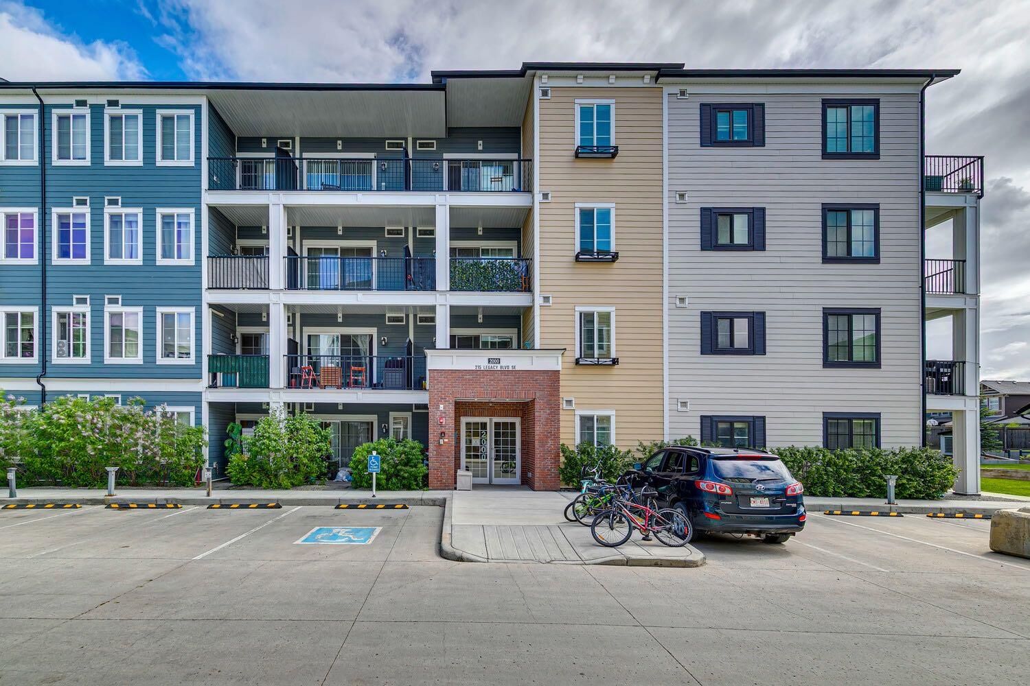 Photo de la propriété:  215 Legacy Boulevard SE 2415  AB T2X 3Z5 