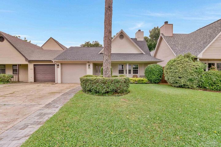 Property Photo:  4233 Spanish Trail Pl  FL 32504 