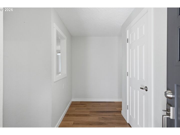 Property Photo: 18514 NE 25th St WA 98684
