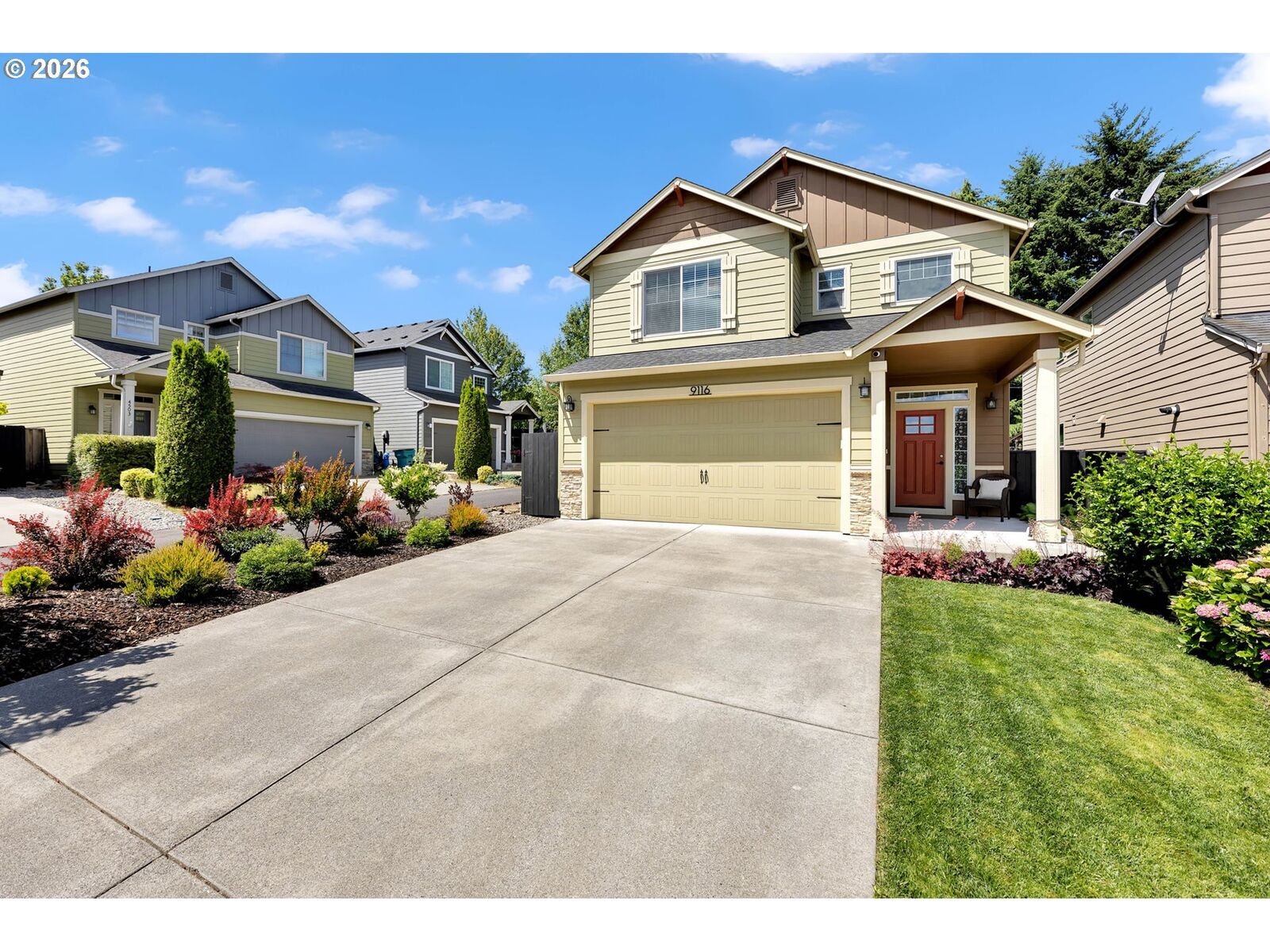 Property Photo:  9116 NE 45th Pl  WA 98665 