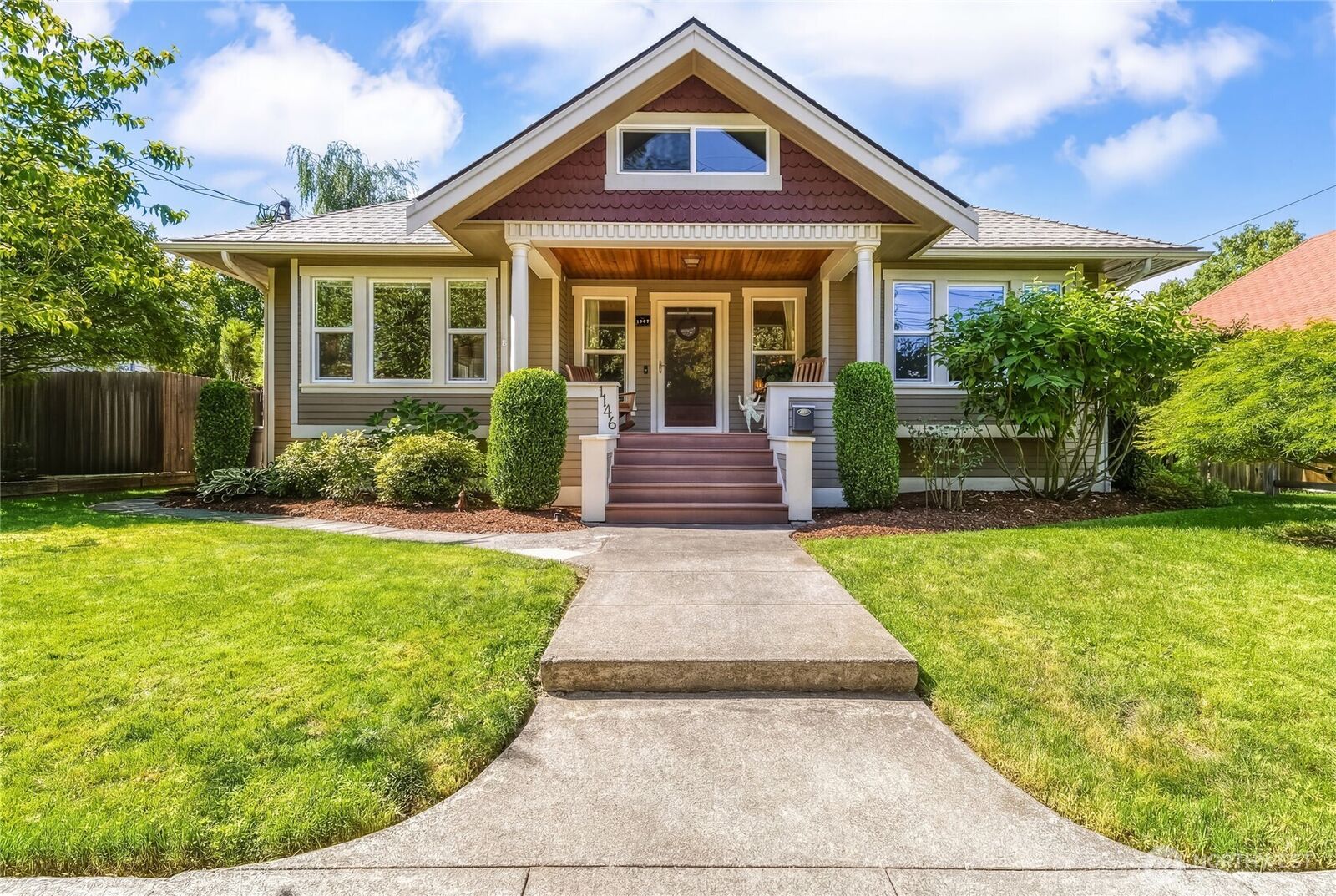 Property Photo: 1146 Hobson Street WA 99362