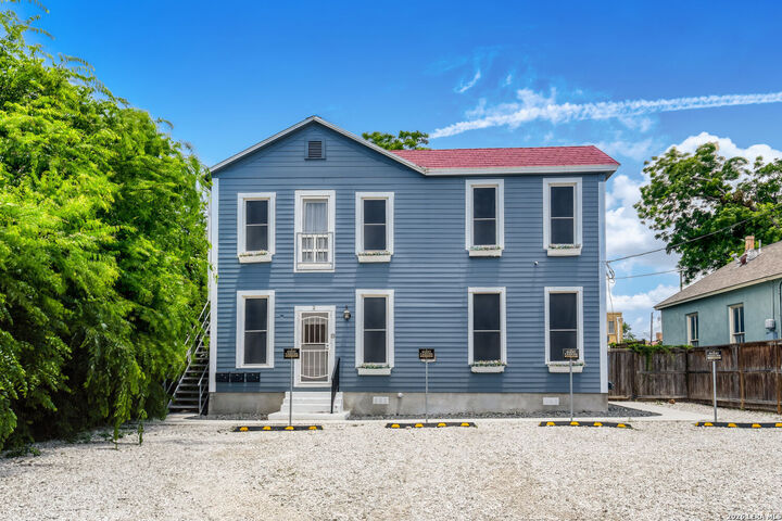 Property Photo:  125 Paso Hondo  TX 78202 