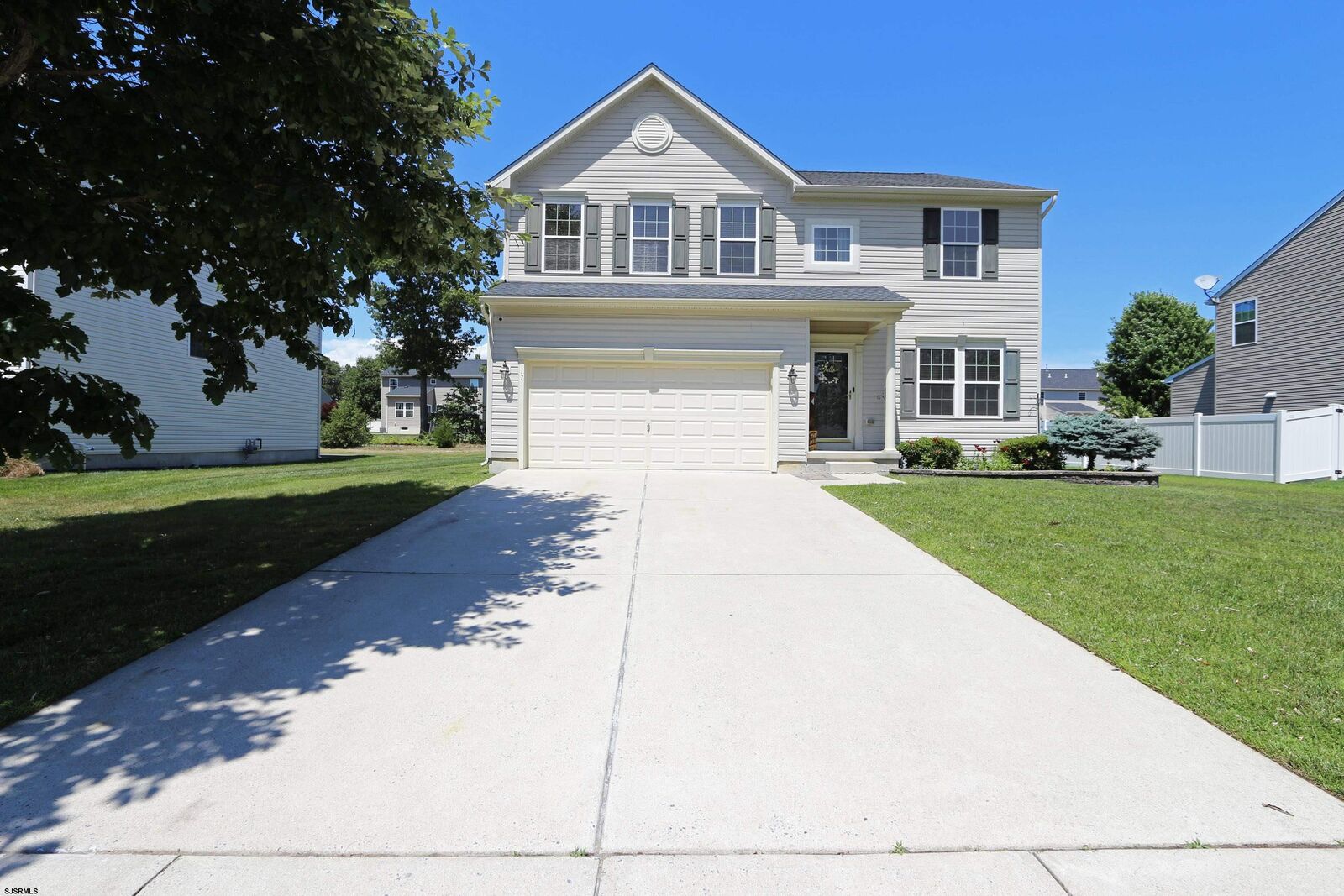 Property Photo:  17 Rembrandt Way  NJ 08330 