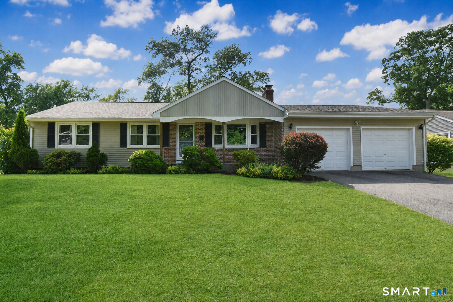 Property Photo:  50 Perry Road  CT 06010 