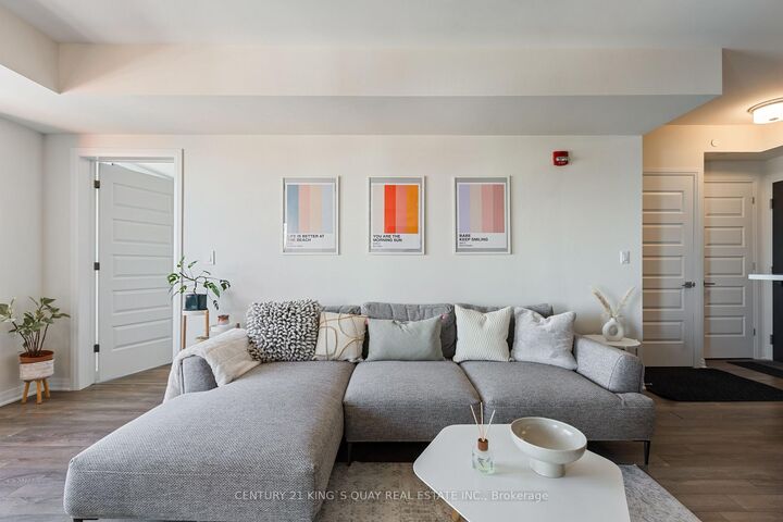 Property Photo: 58 Adam Sellers Street 503 ON L6B 1P5
