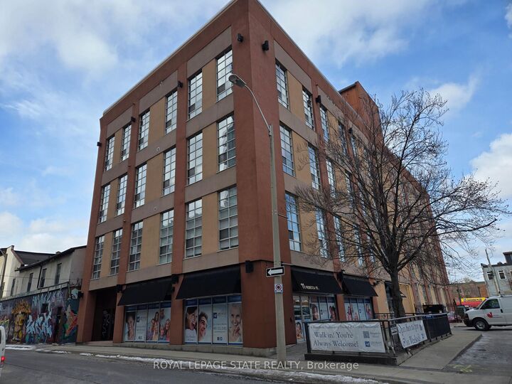 11 Rebecca Street 202 — photo 1