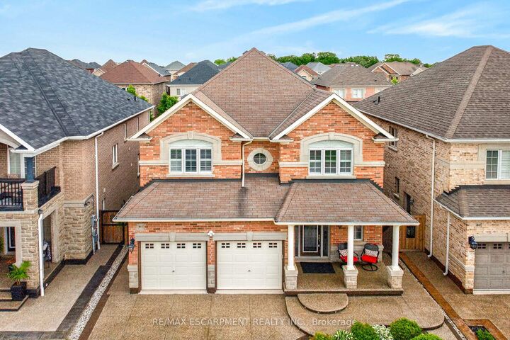 Property Photo:  81 Morning Mist Drive  ON L9B 0E6 